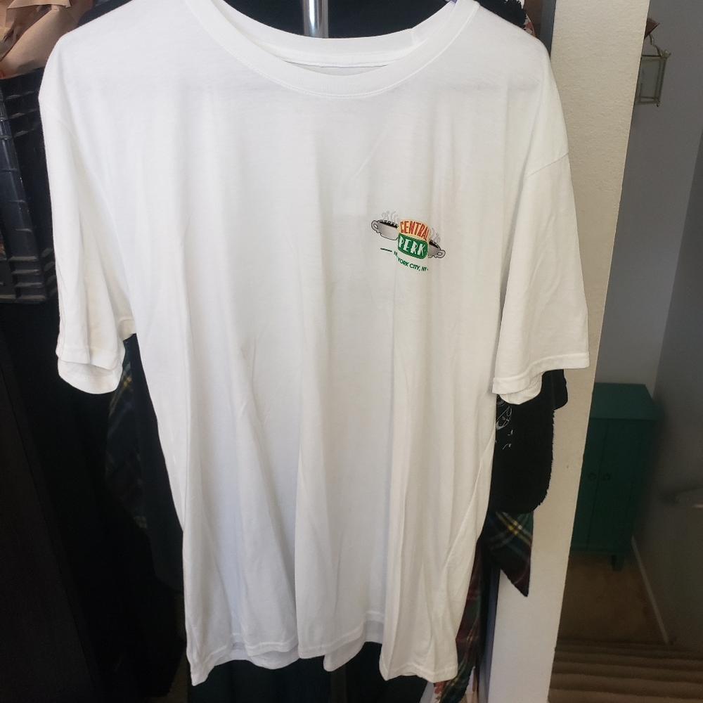 Central perk t shirt